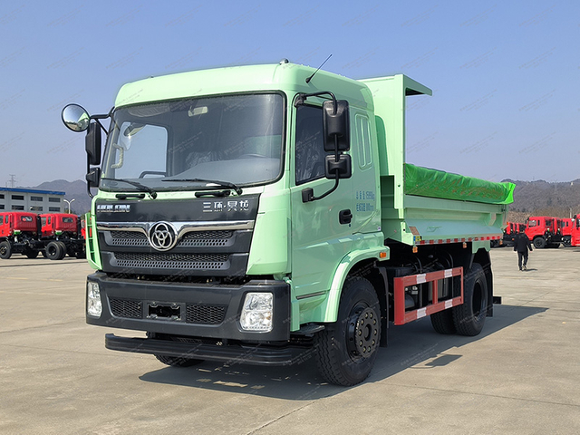 HAOLONG 4 × 2 Muck Dump Truck